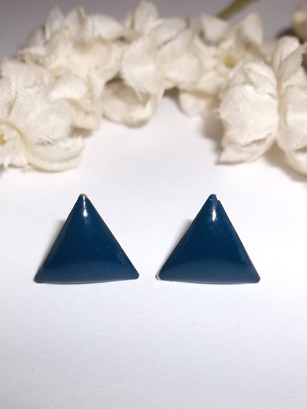 Vintage Navy Blue Earrings Triangle Unisex Style Fashion Accessory Jewelry D877